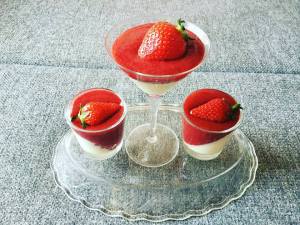vanilias-pannacotta-eperszosszal-recept-tortaiksola-1 (14)
