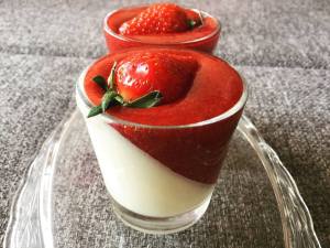 vanilias-pannacotta-eperszosszal-recept-tortaiksola-1 (6)