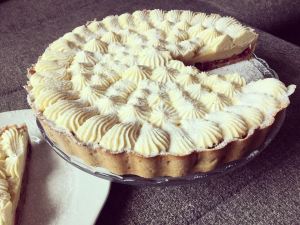 almas-szilvas-pite-cukraszkremmel-tortaiksola-1 (2)