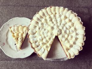 almas-szilvas-pite-cukraszkremmel-tortaiksola-1 (7)